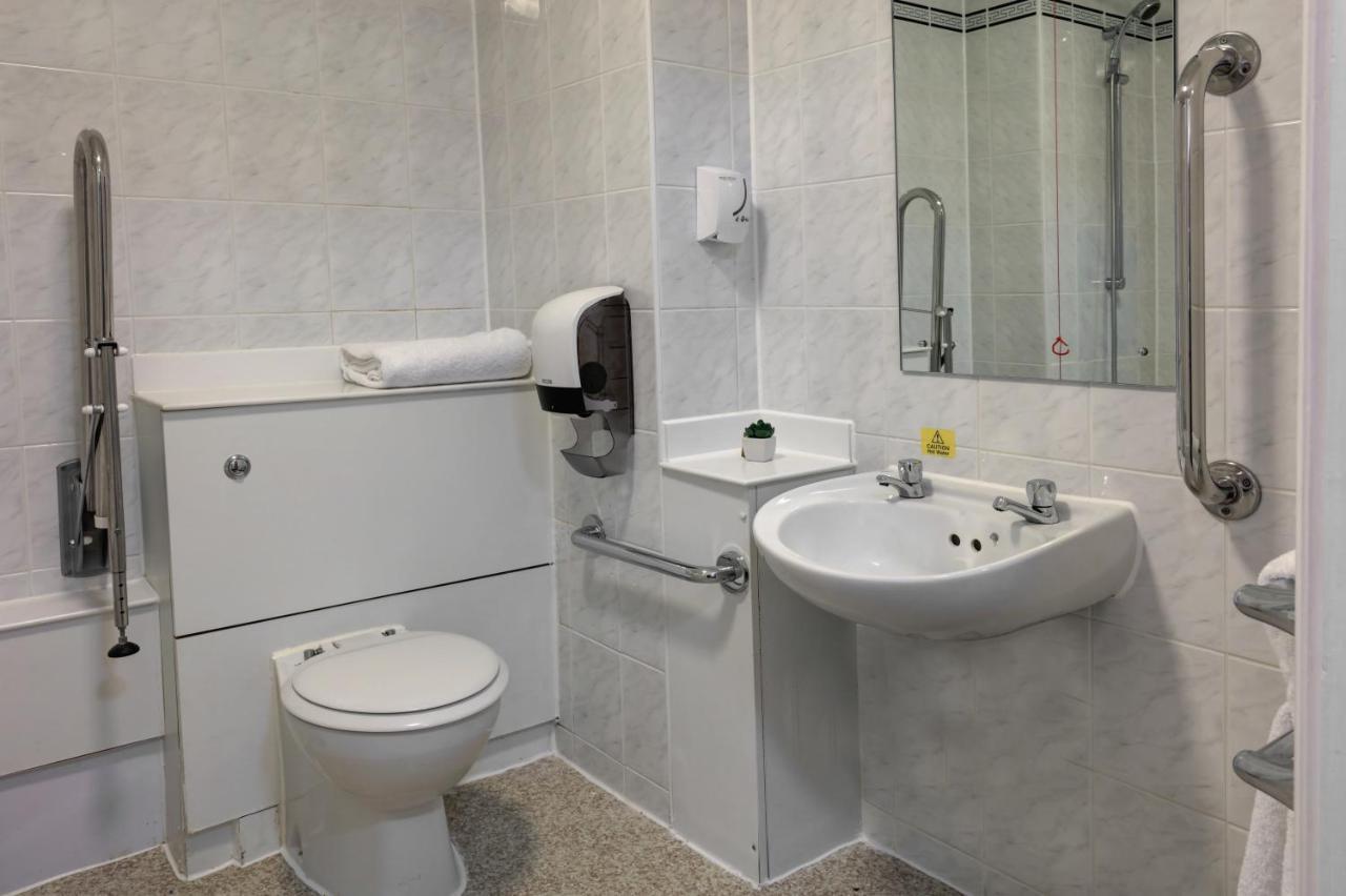Orchid Epsom; Sure Hotel Collection By Best Western Екстер'єр фото