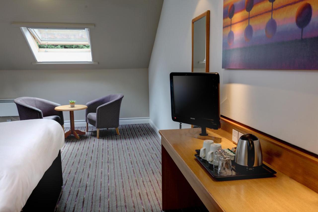 Orchid Epsom; Sure Hotel Collection By Best Western Екстер'єр фото