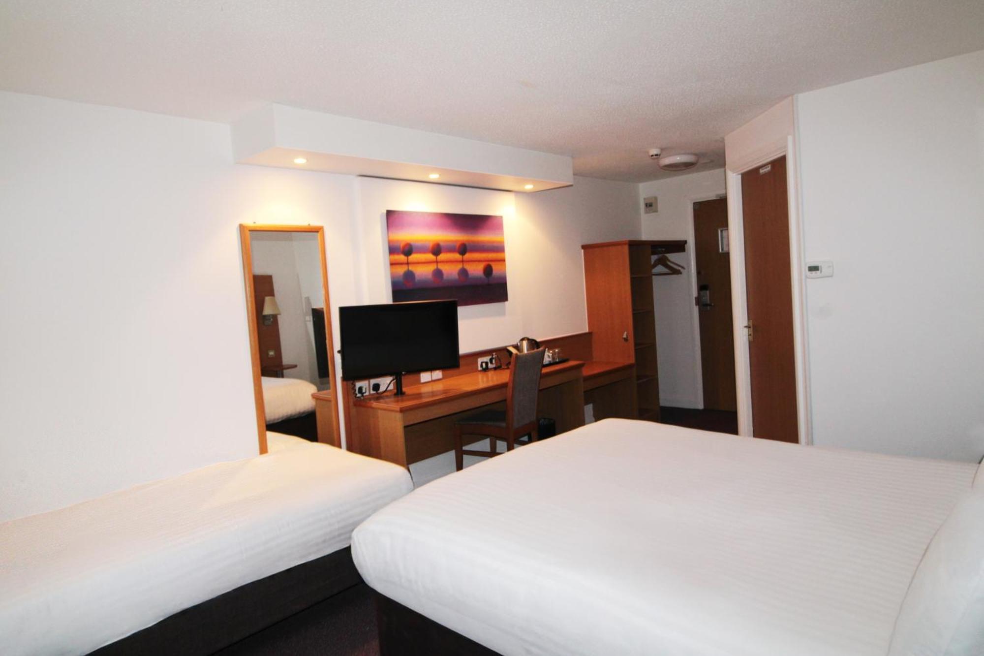 Orchid Epsom; Sure Hotel Collection By Best Western Екстер'єр фото